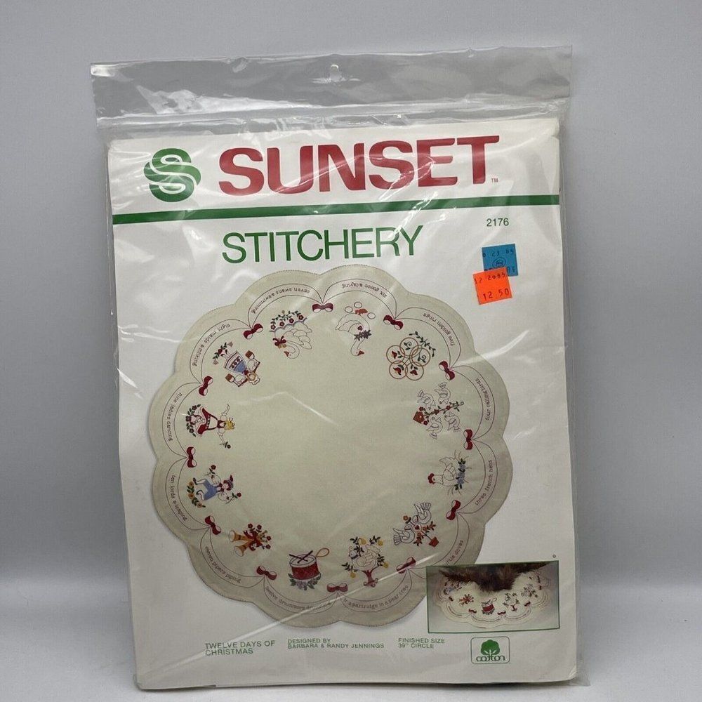 Sunset Stitchery TWELVE DAYS OF CHRISTMAS Embroidery KIT  2176  39" Tree Skirt